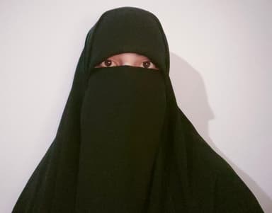 Amira K.